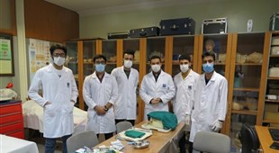 کارگاه سونداژادراری وTR جناب آقای دکتر یوسف زاده ، ویژه دانشجویان خارجی و ایرانی استاجرگروه داخلی دانشگاه تهران در مرکز  مهارت های بالینی پردیس بین الملل